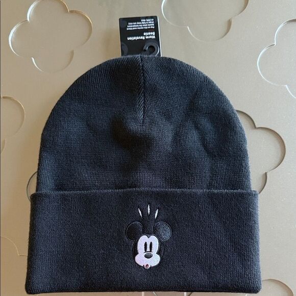 🆕 LULULEMON Disney x Lululemon Warm Revelation Beanie Mickey Mouse NWT Black - Picture 8 of 16